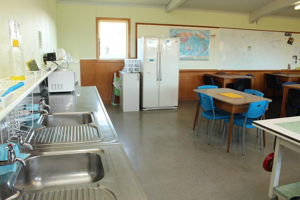 Central City Camping Park Invercargill Room photo