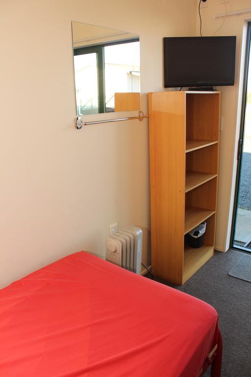 Central City Camping Park Invercargill Room photo