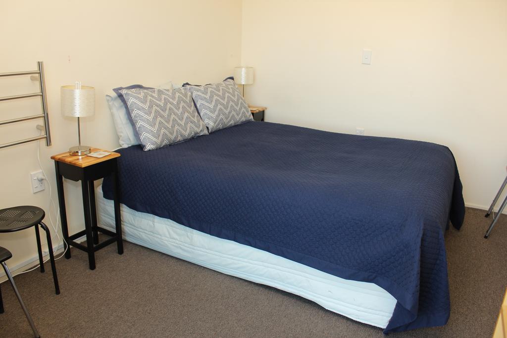 Central City Camping Park Invercargill Room photo